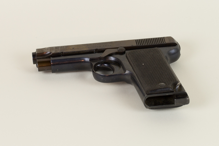pistola semiautomatica Berretta modello 1915